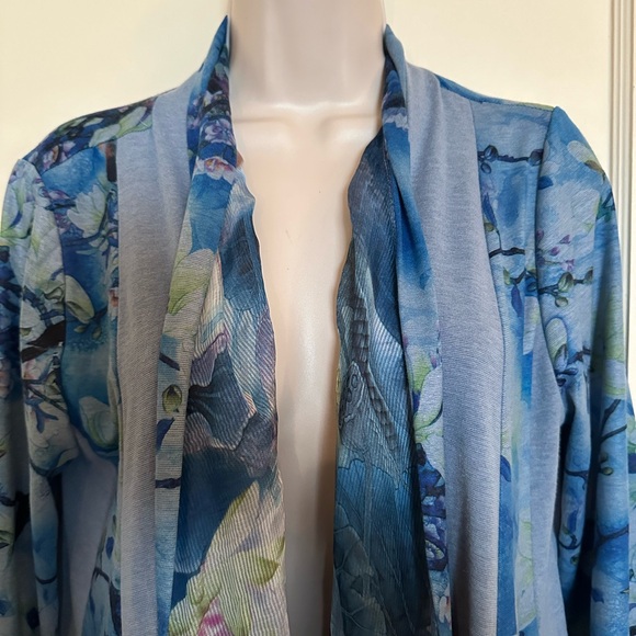 Soft Surroundings Flowers and Birds Draped Cardigan Topper with Hi-Lo hem - Picture 5 of 13